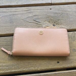 Tory Burch Tan Robinson Zip Around Continental Wallet
